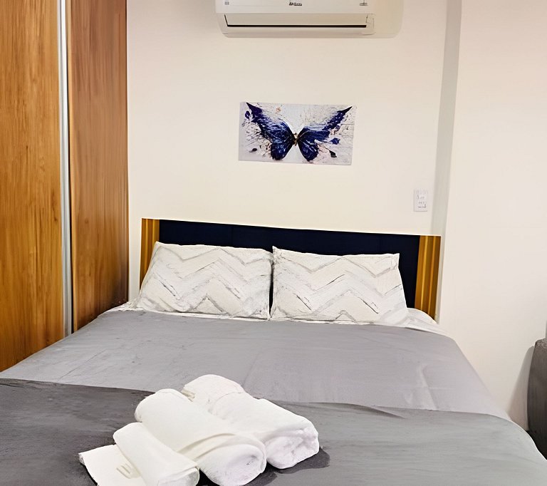Suporte VIP: TOPstudio no Centro c/Piscina Jacuzzi