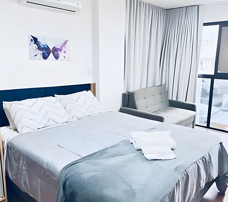 Suporte VIP: TOPstudio no Centro c/Piscina Jacuzzi