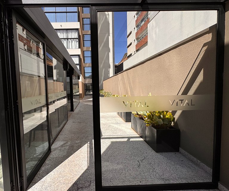 Suporte VIP: TOPstudio no Centro c/Piscina Jacuzzi