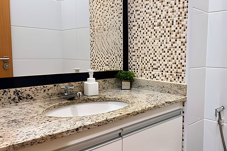 Maravilhoso Apartamento Cond. Frente Mar DNA Luxo!
