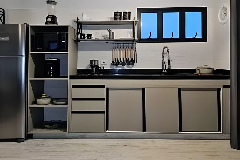 Loft Impecável com Hidro e Churrasqueira 3min Mar