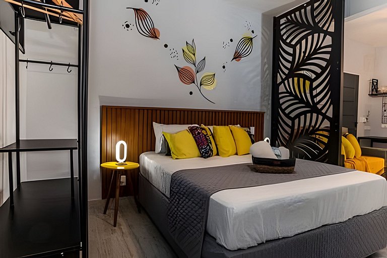 Loft Inesquecível Hidro Privativa a Passos do Mar