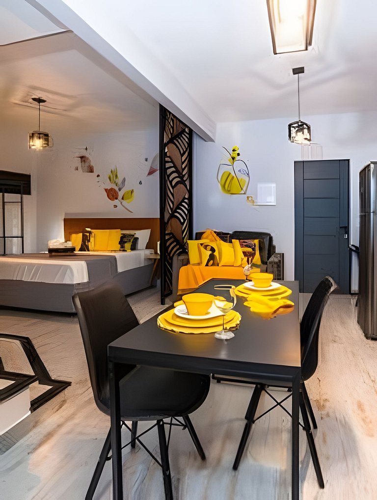 Loft Inesquecível Hidro Privativa a Passos do Mar