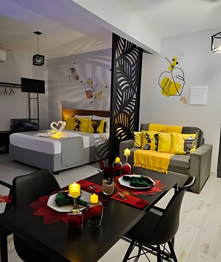 Loft Inesquecível Hidro Privativa a Passos do Mar